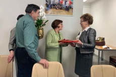 Seniorzy żegnają dotychczasową Dyrektor Gminnego Ośrodka Pomocy Społecznej w Świlczy Benedyktę Piątek